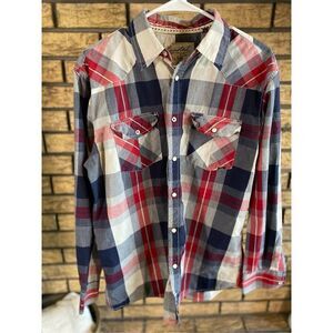Coastal Pearl Snap Button Down‎